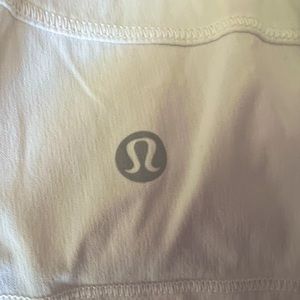 Lululemon Pace Rival white 12” skirt Sz. 10 Good condition
